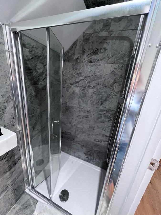 Bed and Breakfast Number 25 Horley Esterno foto